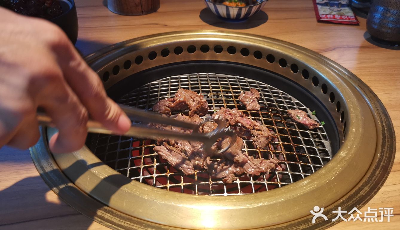 颐堤港爆赞日式烤肉