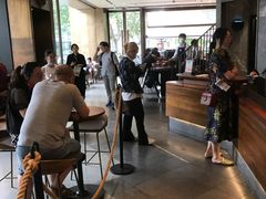 大堂-星巴克臻选(南京艾尚天地店)