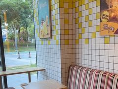-尊宝比萨(机场店)