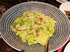 干锅手撕牛心菜-运·中餐厅(成都华尔道夫酒店)