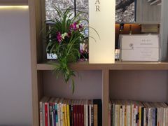 -西安大雁塔科技大学地铁站亚朵酒店