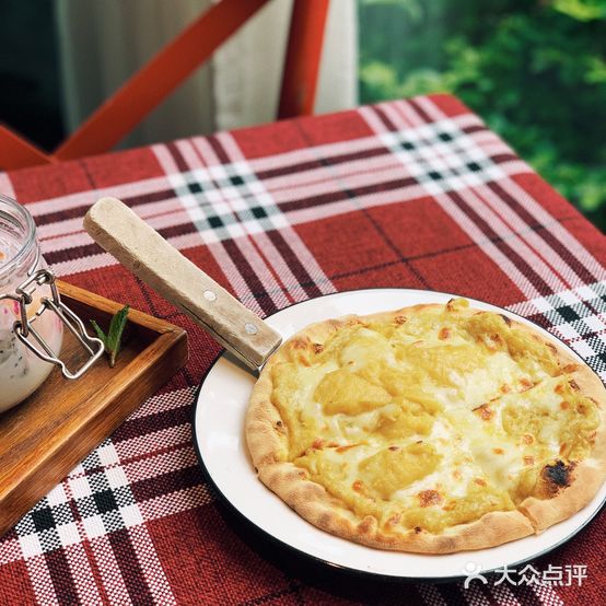 ONEPIZZI万必司梦想餐厅(版筑翠园店)