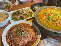 -盐帮食坊•小河帮川菜(四川师大店)