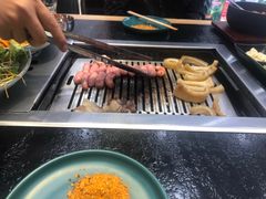 -臻牛烤肉