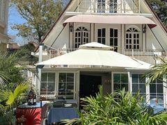 -弦月窗LUNETTE BY AMANDA(复兴路店)