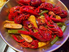 -钳真多钓虾馆·小龙虾海鲜烧烤(九六广场店)
