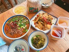 -云阿蛮生烫牛肉米线(景星店)