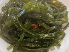 深海海带苗-左庭右院鲜牛肉火锅(浦江欢乐颂店)