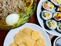 金枪鱼紫菜包饭-屋里家延边朝鲜族冷面(南园店)