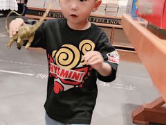 -西西弗书店&矢量咖啡(凯德晶萃广场店)