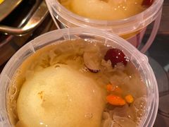 -小天鹅火锅·一线江景洪鼎旗舰店(洪崖洞店)