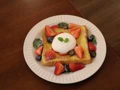 草莓厚吐司-Lumos一間甜食