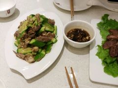 -闫府私房菜(经四路万达店)