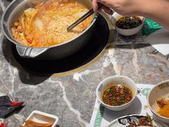 -禄婶鸡煲·打边炉