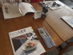 -ROAST coffee & eatery