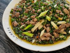 特色尖椒兔-江湖黑大兔(杨家坪店)