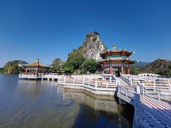 -星湖旅游景区七星岩