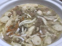 -龙泉人椰子鸡·糟粕醋·地标海南菜(龙昆南店)