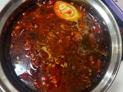 -魔法帽酱料牛肉小火锅(米兰店)