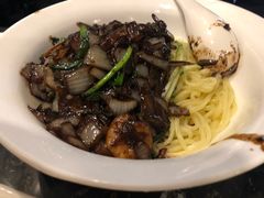 海鲜炒面-桃园中华料理炸酱面(燕儿岛路店)