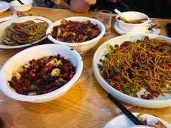 -铁头烧菜馆(立新路店)