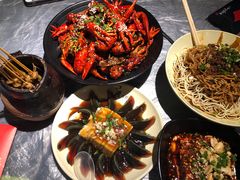 -巴厘龙虾·榜首油焖大虾(洞庭·艺术洋房店)