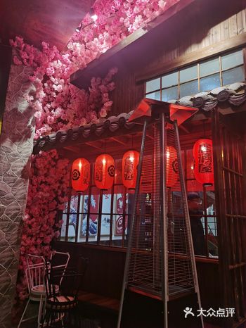 每天都在犹豫吃什么 突然看到滋之烤肉有活动