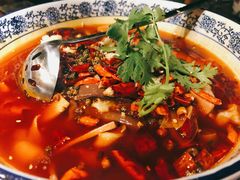 重庆毛血旺-胡桃里音乐酒馆(环亚凯瑟琳广场店)