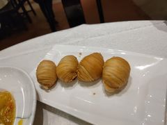 萝卜丝酥-梅龙镇酒家(南京西路总店)