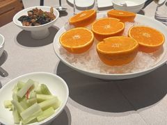 餐前水果-四季民福烤鸭店(外滩外白渡桥店)