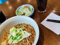 -李先生牛肉面大王(上海站南广场店)