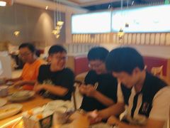 -蜜桃餐厅·伴山(绿宝广场店)