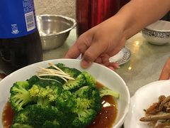 -唐师傅湘西名菜馆(武陵路店)