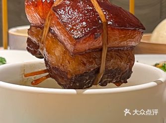 苏州美食探秘：山塘街上的乾堂吴韵，苏帮菜的天堂