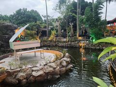 -花溪雨·森林餐厅(石基店)