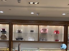 -品真阁华夏典当行(四通桥店)