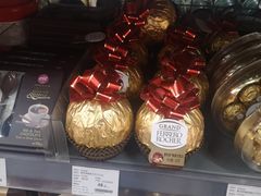 -blt精品超市(杭州城西银泰店)