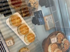 -SKROLL卡特司库·蛋糕定制·生吐司·司康(古北程家桥店)