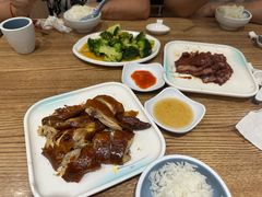 -裕记烧腊连锁餐饮(国商分店)