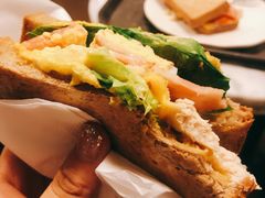 芝士培根鸡肉三明治-星巴克(陆家嘴软件园店)