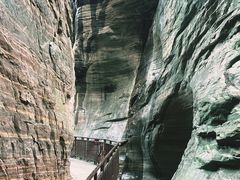 -龙潭大峡谷