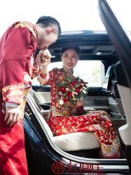 -LOVE SHINE婚纱·红鼎庄龙凤褂·妈妈装定制