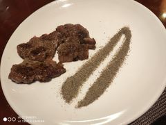 美国牛小排-襄阳富力皇冠假日酒店-大吉融合餐厅