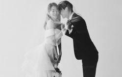 -雪中彩影婚纱摄影·微光艺术中心