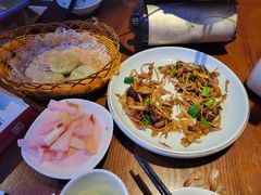 -唐师傅湘西名菜馆(武陵路店)
