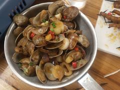 -霄汉牛三鲜湖北砂锅菜(万松园2店)