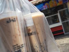 -沪上阿姨鲜果茶(世茂广场宽厚里店)