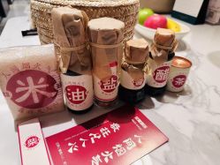 -花嫁丽舍婚礼殿堂(世博江景店)