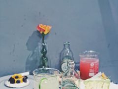 -小草莓·Little Strawberry