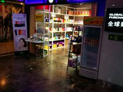 -天幕新彩云国际影城(激光巨幕店)